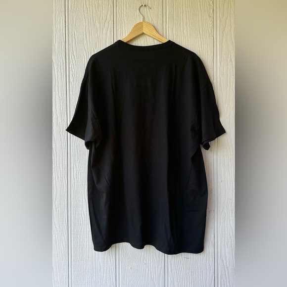 NEW Dolly Parton Plus Size Graphic T-shirt - Picture 5 of 6